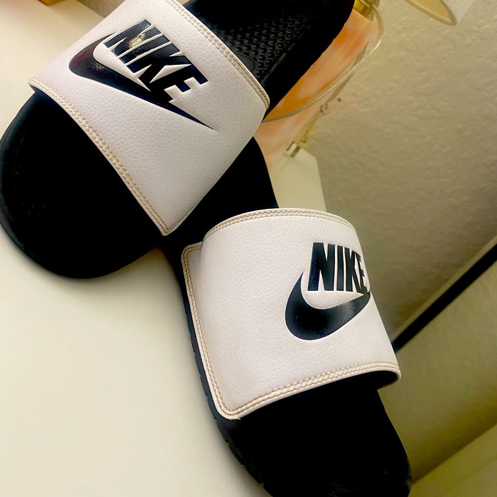 Nike slippers slides sandals